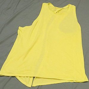 open-back sleeveless  top